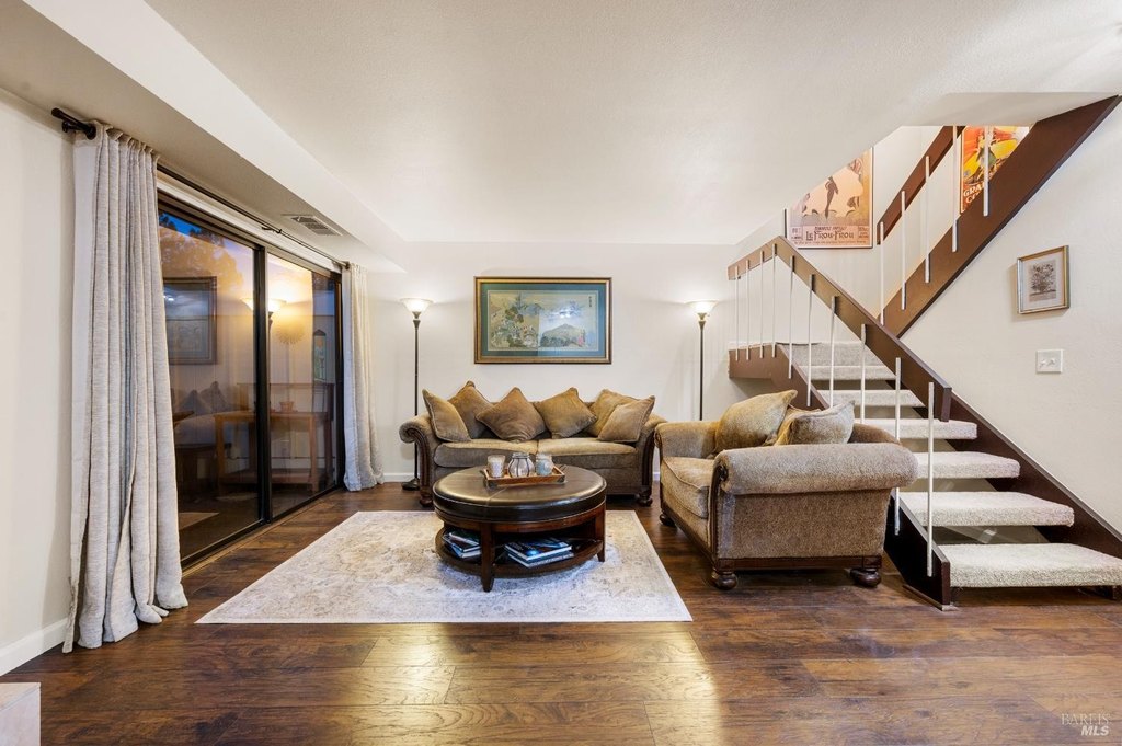 Santa Rosa, California, 95405, United States, 4 Bedrooms Bedrooms, ,2.5 BathroomsBathrooms,Residential,Forsale,2004741