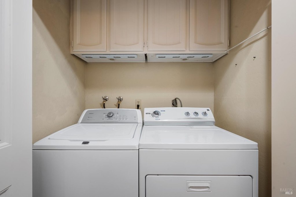 Santa Rosa, California, 95405, United States, 4 Bedrooms Bedrooms, ,2.5 BathroomsBathrooms,Residential,Forsale,2004741