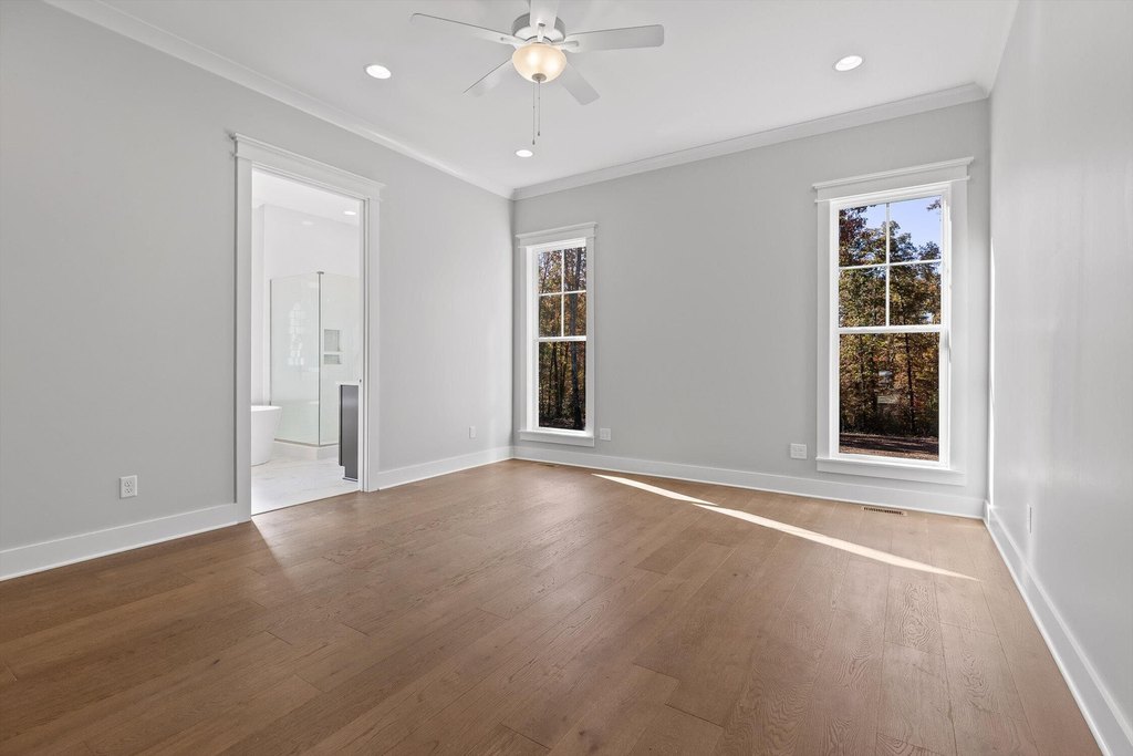 Soddy Daisy, Tennessee, 37379, United States, 4 Bedrooms Bedrooms, ,3.5 BathroomsBathrooms,Residential,Forsale,1995349