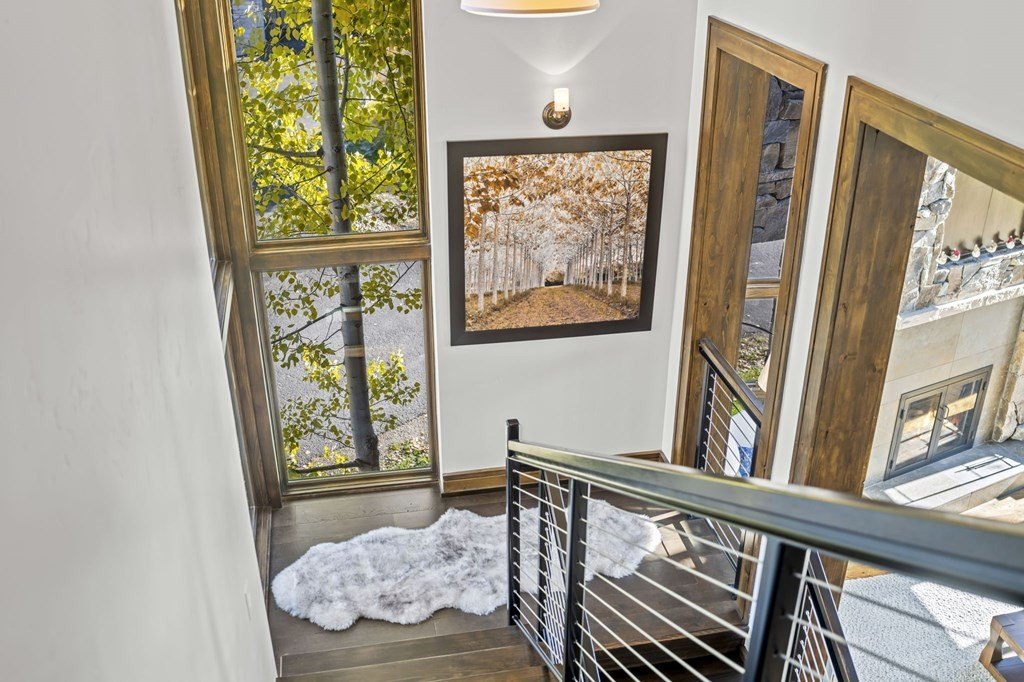 Donnelly, Idaho, 83615, United States, 3 Bedrooms Bedrooms, ,4 BathroomsBathrooms,Residential,Forsale,1996721