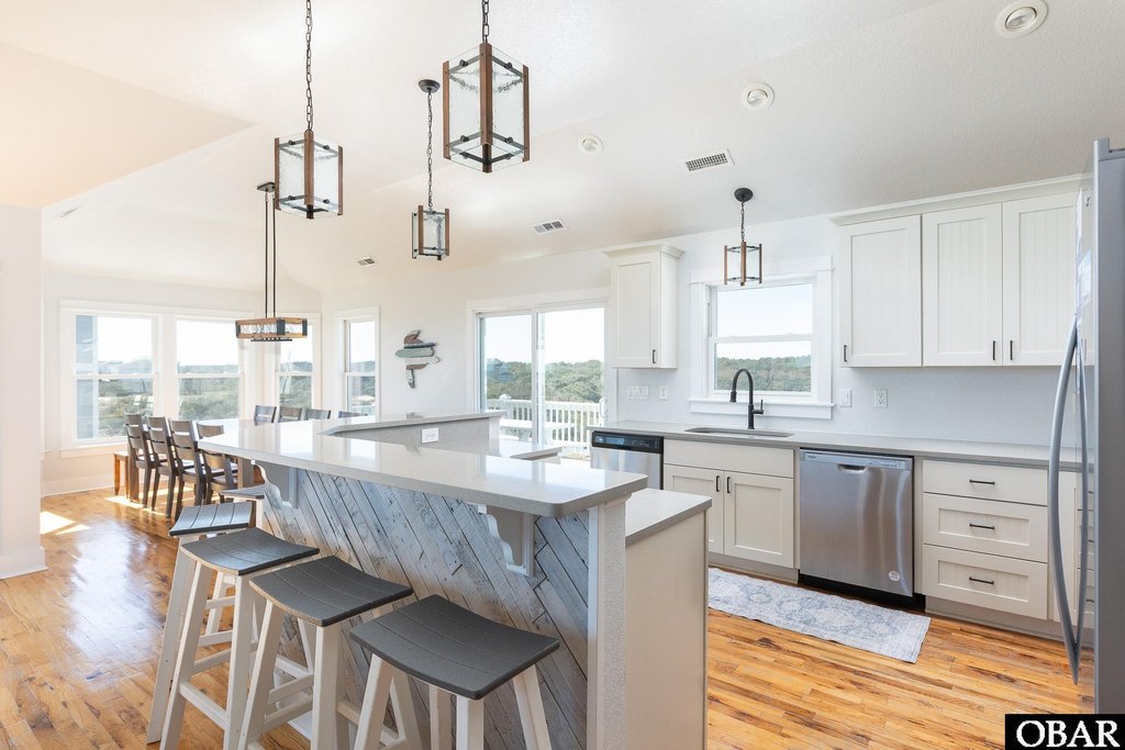 Corolla, North Carolina, 27927, United States, 9 Bedrooms Bedrooms, ,9.5 BathroomsBathrooms,Residential,Forsale,2004888