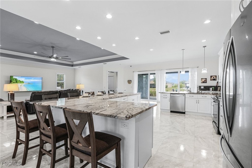 Cape Coral, Florida, 33991, United States, 4 Bedrooms Bedrooms, ,3.5 BathroomsBathrooms,Residential,Forsale,1998629