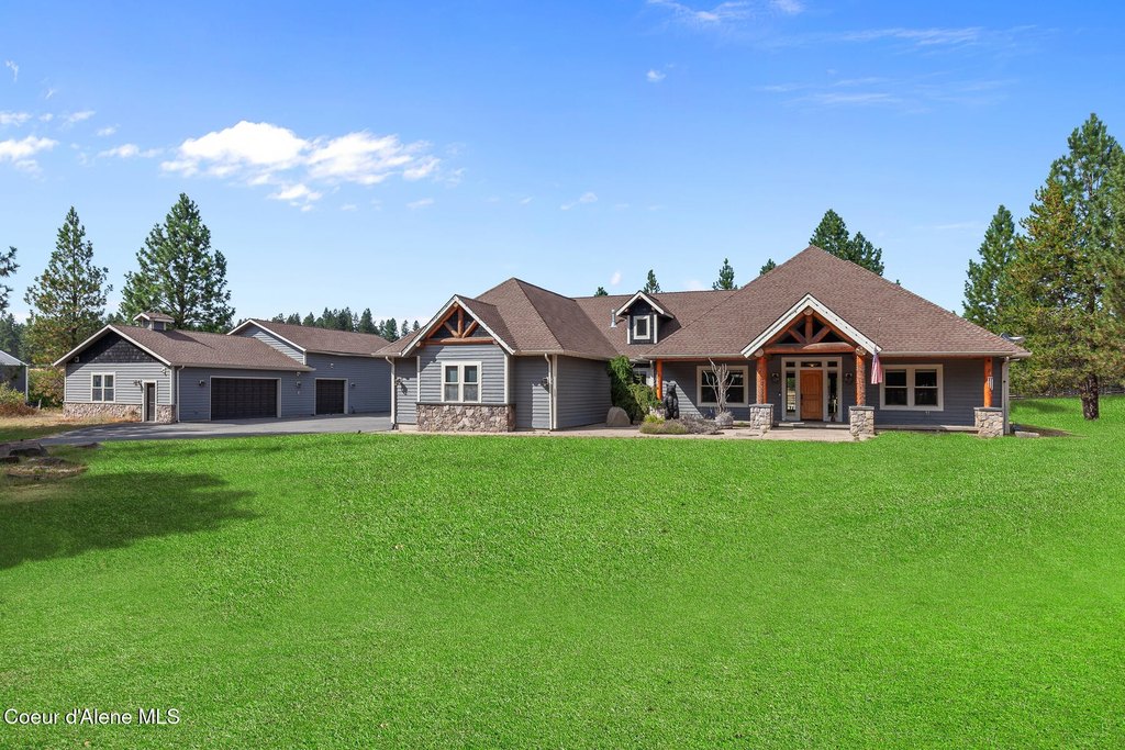 Hayden, Idaho, 83835, United States, 3 Bedrooms Bedrooms, ,3.5 BathroomsBathrooms,Residential,Forsale,1946352