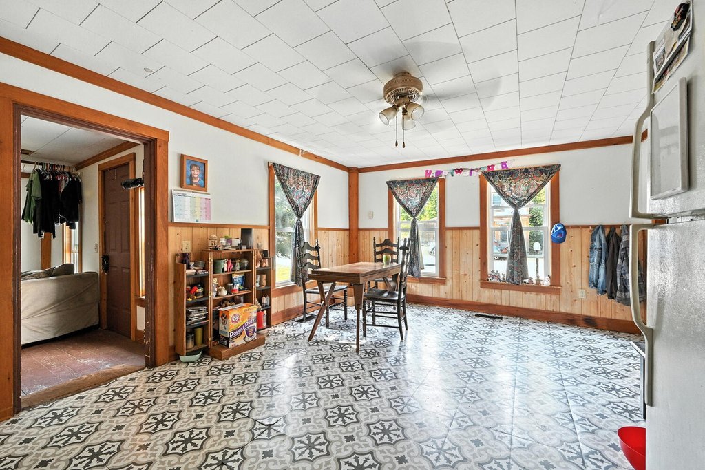 New Portland, Maine, 04961, United States, 13 Bedrooms Bedrooms, ,5.5 BathroomsBathrooms,Residential,Forsale,2010630