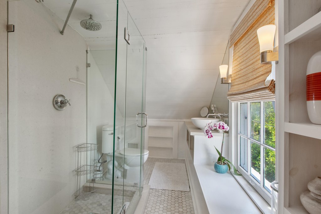 Key West, Florida, 33040, United States, 3 Bedrooms Bedrooms, ,2 BathroomsBathrooms,Residential,Forsale,2011097