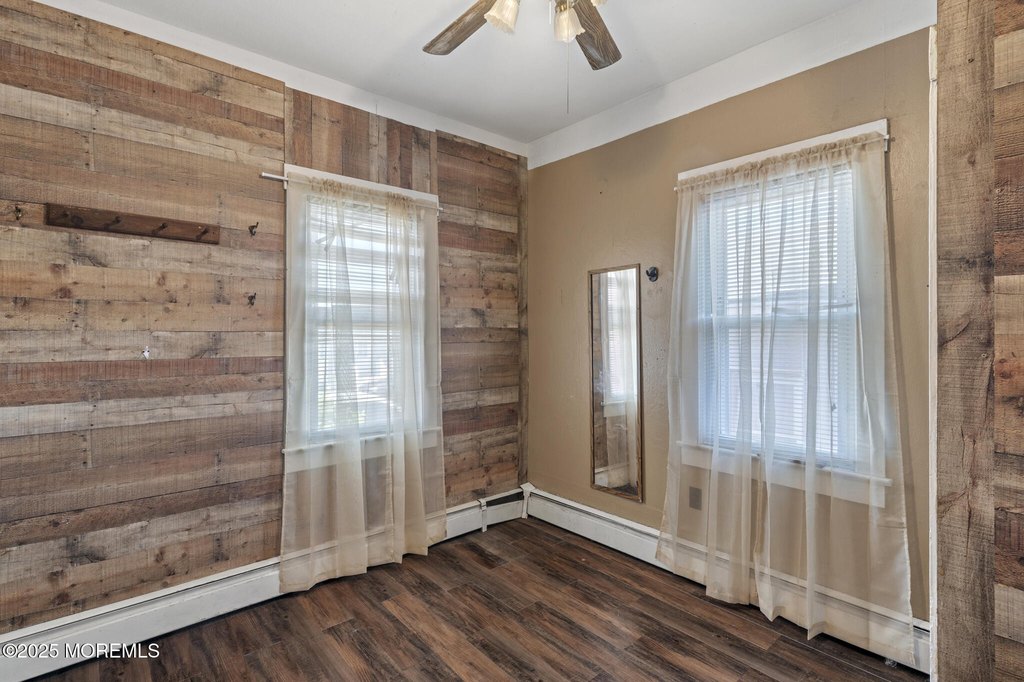 Seaside Heights, New Jersey, 08751, United States, 3 Bedrooms Bedrooms, ,1 BathroomBathrooms,Residential,Forsale,2004847