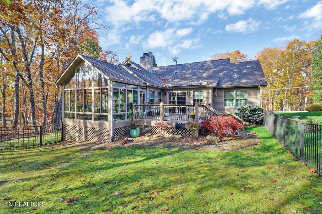 Crossville, Tennessee, 38558, United States, 3 Bedrooms Bedrooms, ,2 BathroomsBathrooms,Residential,Forsale,1996594