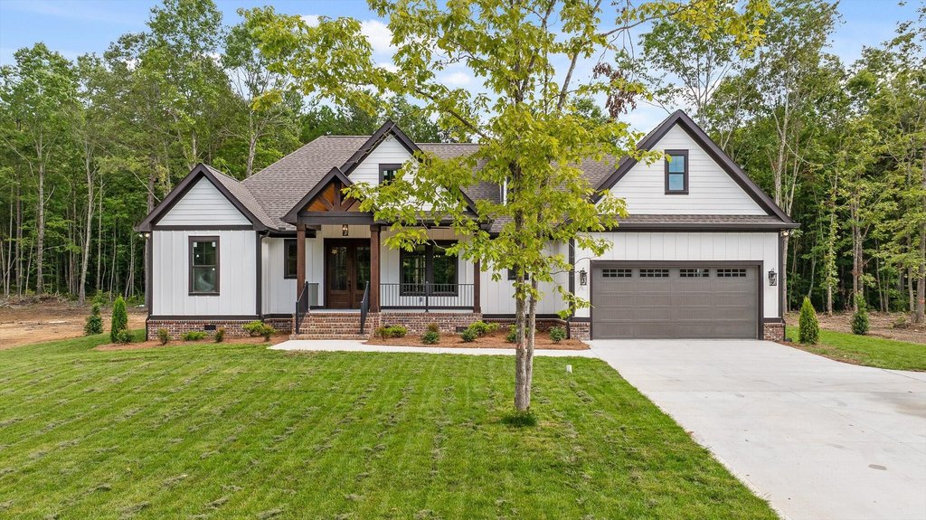 Soddy Daisy, Tennessee, 37379, United States, 4 Bedrooms Bedrooms, ,3.5 BathroomsBathrooms,Residential,Forsale,1995348