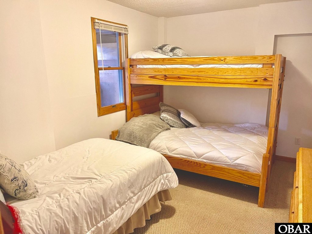 Corolla, North Carolina, 27927, United States, 5 Bedrooms Bedrooms, ,4.5 BathroomsBathrooms,Residential,Forsale,2004884