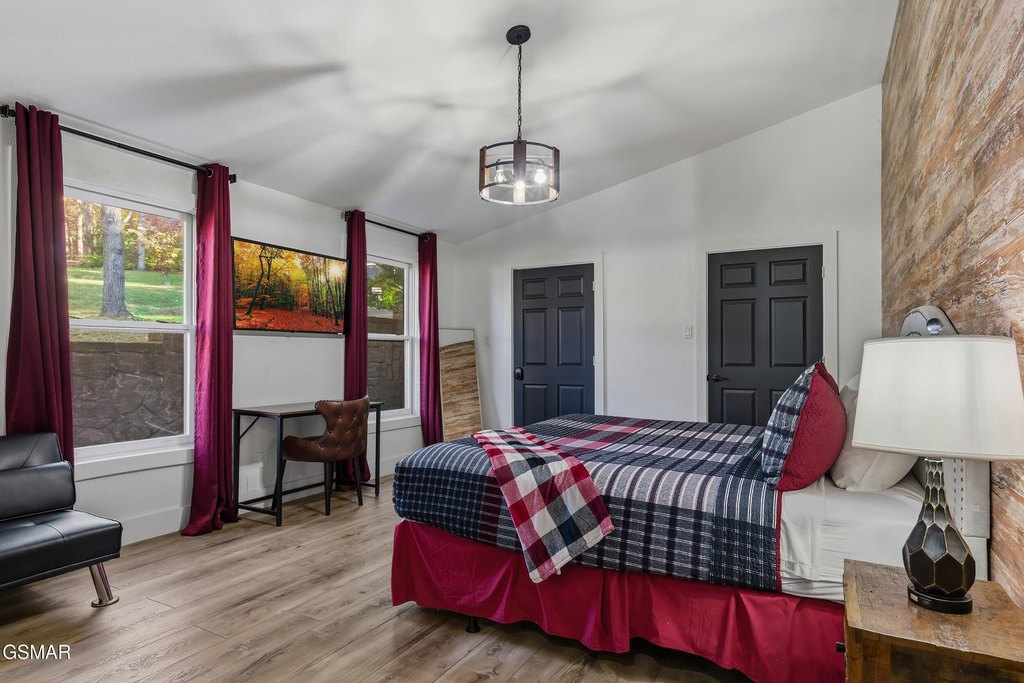 Sevierville, Tennessee, 37862, United States, 3 Bedrooms Bedrooms, ,3 BathroomsBathrooms,Residential,Forsale,1999444