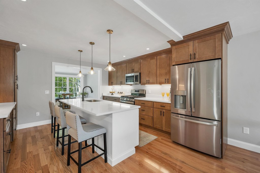 Meredith, New Hampshire, 03253, United States, 4 Bedrooms Bedrooms, ,2.5 BathroomsBathrooms,Residential,Forsale,2002407