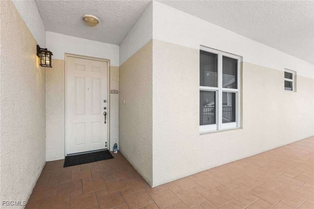 Fort Myers, Florida, 33908, United States, 2 Bedrooms Bedrooms, ,2.5 BathroomsBathrooms,Residential,Forsale,1998609