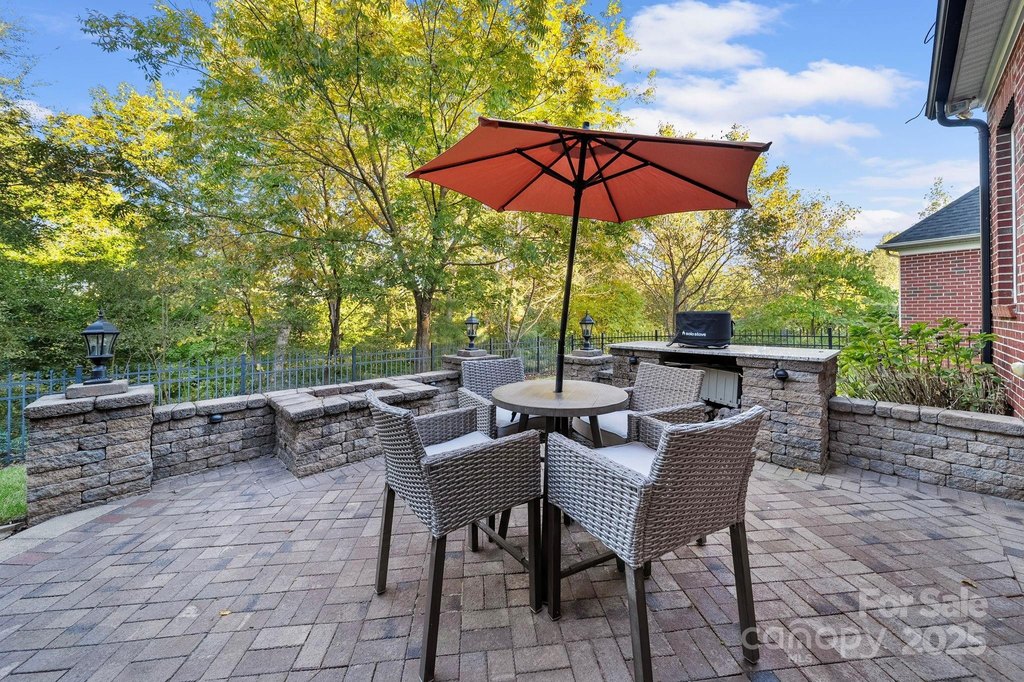 Cramerton, North Carolina, 28032, United States, 3 Bedrooms Bedrooms, ,3.5 BathroomsBathrooms,Residential,Forsale,2007724