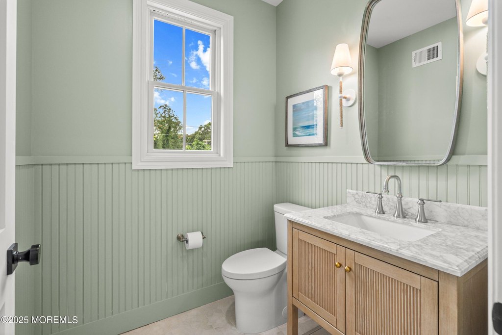 Sea Girt, New Jersey, 08750, United States, 5 Bedrooms Bedrooms, ,6.5 BathroomsBathrooms,Residential,Forsale,2012968