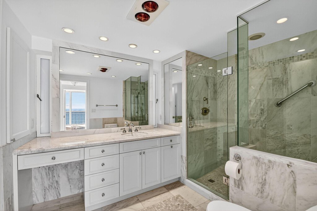 Palm Beach, Florida, 33480, United States, 2 Bedrooms Bedrooms, ,2 BathroomsBathrooms,Residential,Forsale,2010659