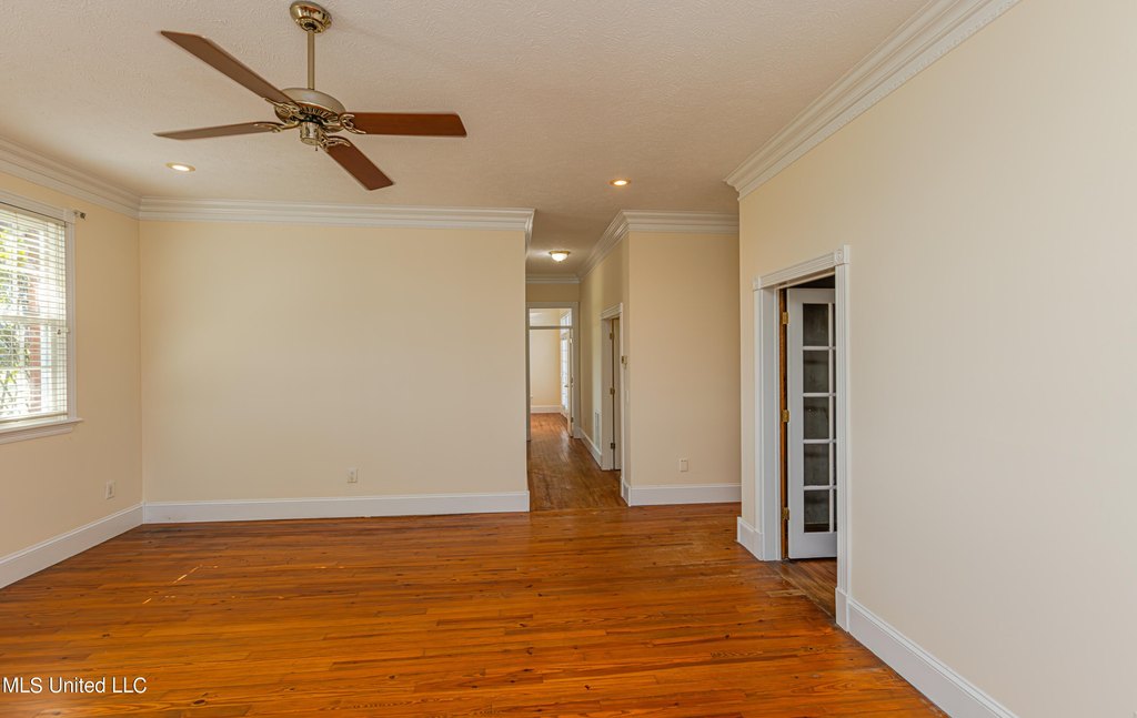 Flora, Mississippi, 39071, United States, 4 Bedrooms Bedrooms, ,4.5 BathroomsBathrooms,Residential,Forsale,1908058