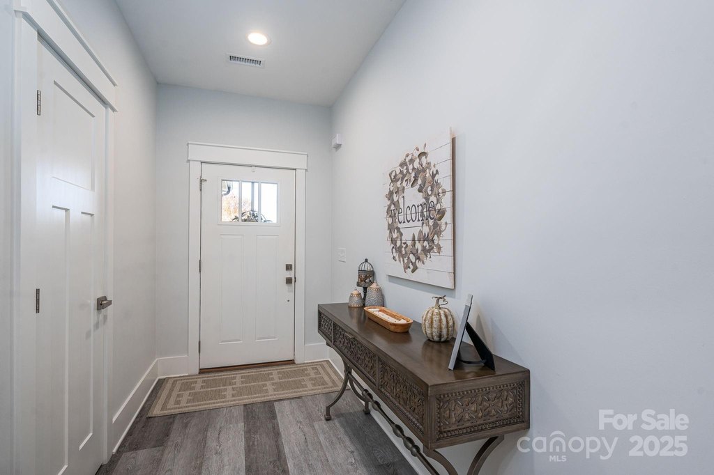 Conover, North Carolina, 28613, United States, 4 Bedrooms Bedrooms, ,3 BathroomsBathrooms,Residential,Forsale,2007718