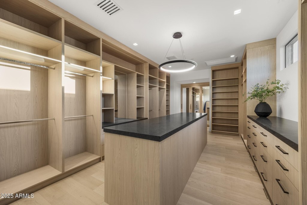 Scottsdale, Arizona, 85254, United States, 6 Bedrooms Bedrooms, ,6.5 BathroomsBathrooms,Residential,Forsale,2004934