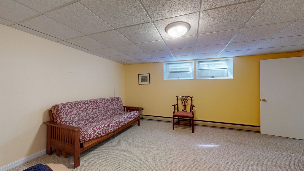 Williston, Vermont, 05495, United States, 2 Bedrooms Bedrooms, ,2 BathroomsBathrooms,Residential,Forsale,1999493