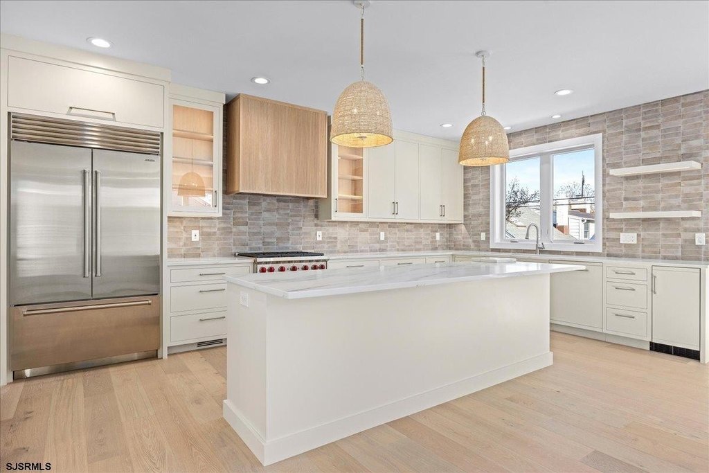 Margate, New Jersey, 08402, United States, 5 Bedrooms Bedrooms, ,4.5 BathroomsBathrooms,Residential,Forsale,2004610