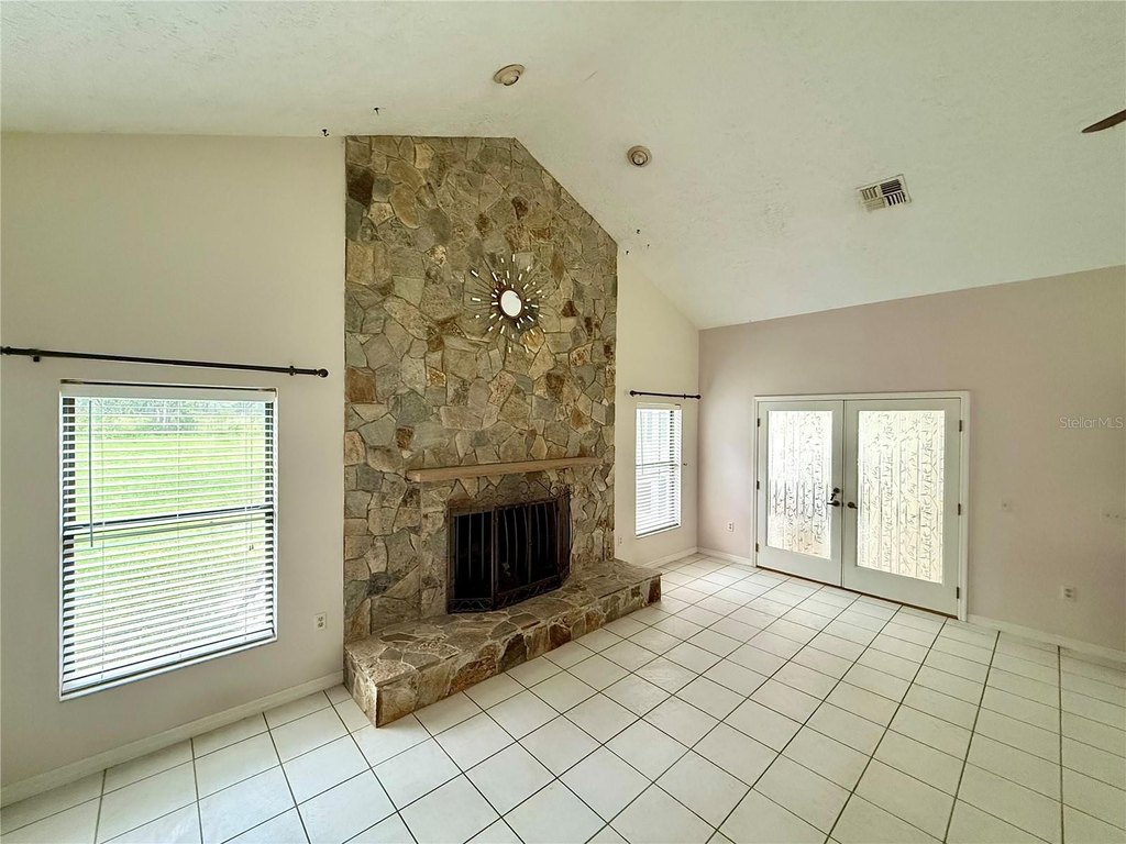 WILLISTON, Florida, 32696, United States, 3 Bedrooms Bedrooms, ,2 BathroomsBathrooms,Residential,Forsale,1994003