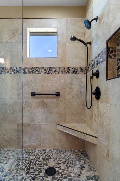 Ten Mile, Tennessee, 37880, United States, 3 Bedrooms Bedrooms, ,3.5 BathroomsBathrooms,Residential,Forsale,2009597