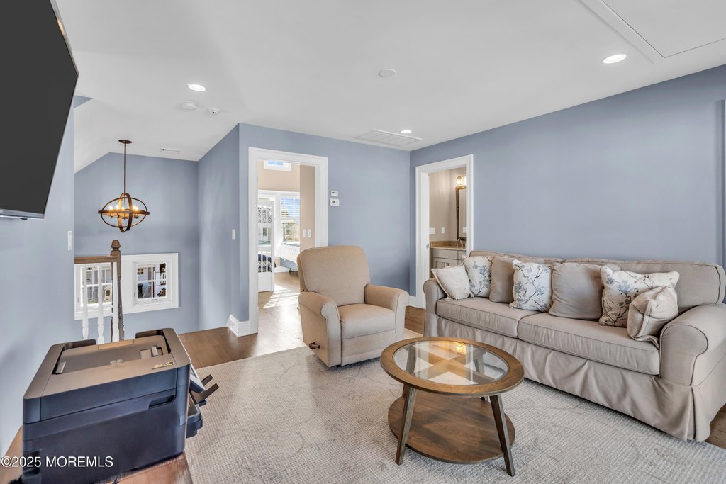 Mantoloking, New Jersey, 08738, United States, 4 Bedrooms Bedrooms, ,3 BathroomsBathrooms,Residential,Forsale,2004468