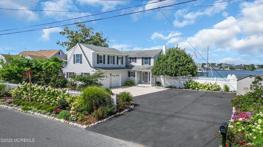 Brick, New Jersey, 08724, United States, 5 Bedrooms Bedrooms, ,3.5 BathroomsBathrooms,Residential,Forsale,1959751