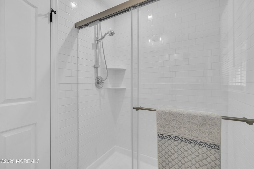 Brick, New Jersey, 08724, United States, 5 Bedrooms Bedrooms, ,3.5 BathroomsBathrooms,Residential,Forsale,1959751