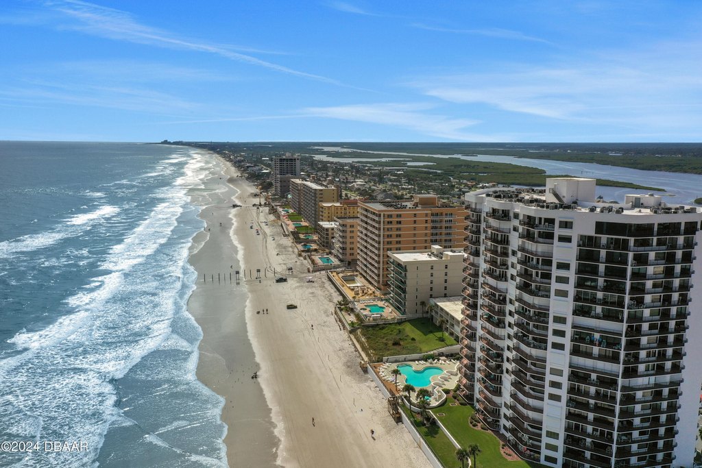 Daytona Beach Shores, Florida, 32118, United States, 2 Bedrooms Bedrooms, ,2 BathroomsBathrooms,Residential,Forsale,1990065