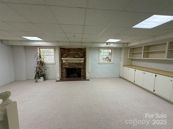 Lancaster, South Carolina, 29720, United States, 5 Bedrooms Bedrooms, ,4 BathroomsBathrooms,Residential,Forsale,2004561