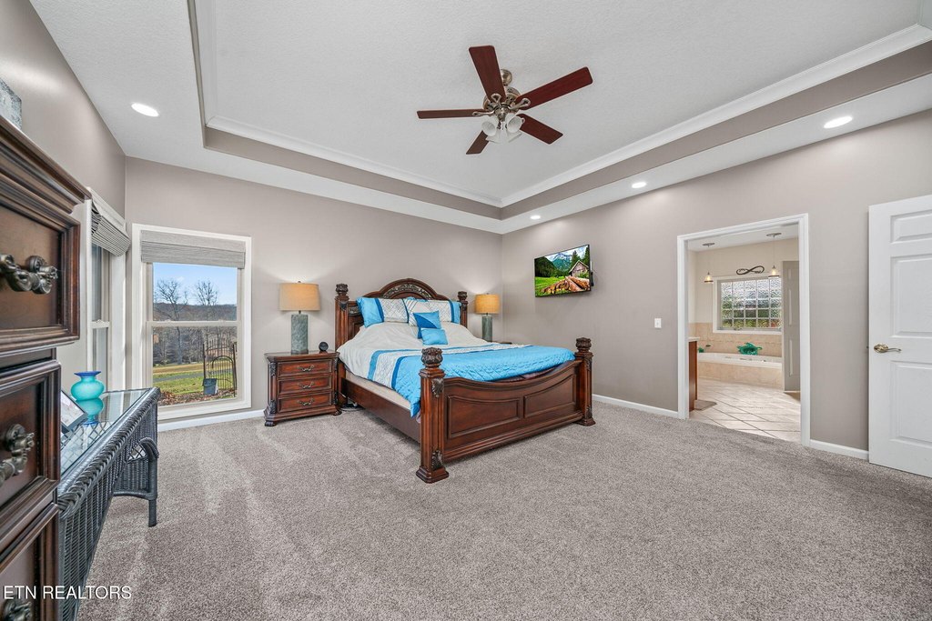 Crossville, Tennessee, 38558, United States, 4 Bedrooms Bedrooms, ,2.5 BathroomsBathrooms,Residential,Forsale,1996605