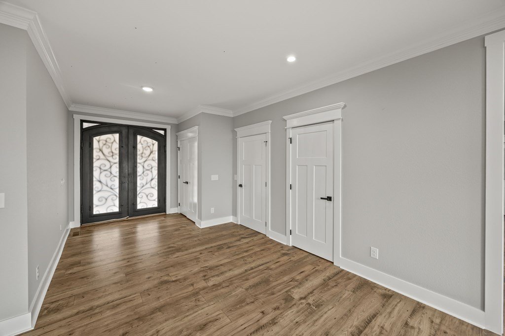 Byrdstown, Tennessee, 38549, United States, 5 Bedrooms Bedrooms, ,4.5 BathroomsBathrooms,Residential,Forsale,1996615