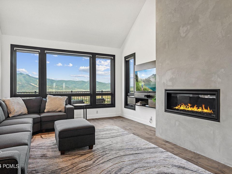 Park City, Utah, 84098, United States, 5 Bedrooms Bedrooms, ,3 BathroomsBathrooms,Residential,Forsale,2000249