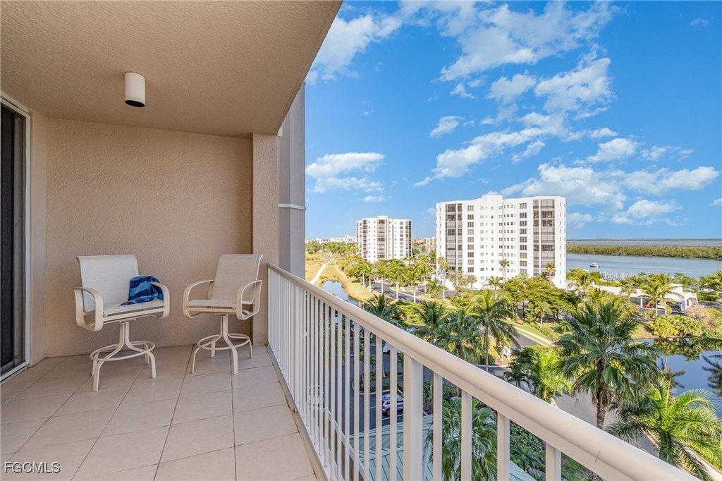 Fort Myers Beach, Florida, 33931, United States, 3 Bedrooms Bedrooms, ,2.5 BathroomsBathrooms,Residential,Forsale,2004815