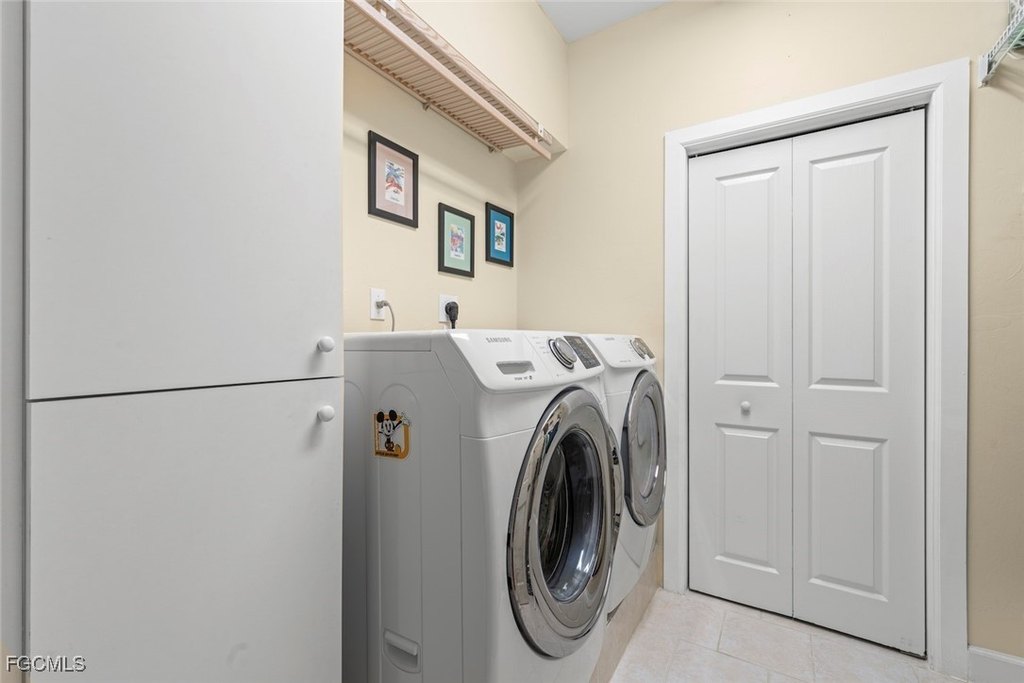 Sanibel, Florida, 33957, United States, 3 Bedrooms Bedrooms, ,2 BathroomsBathrooms,Residential,Forsale,2004799