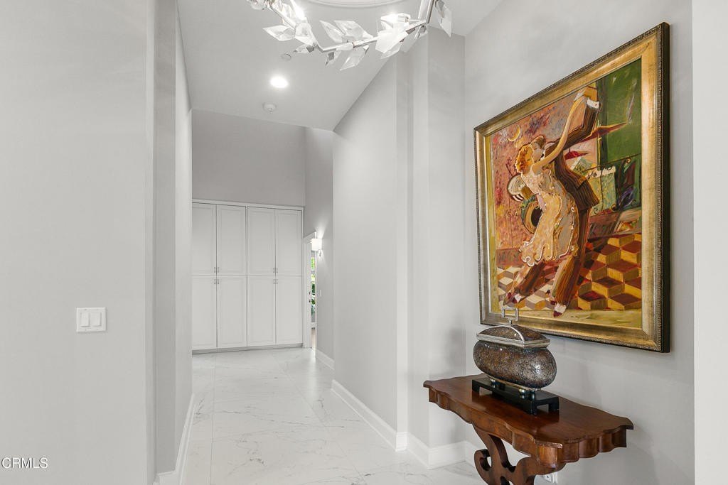 Camarillo, California, 93012, United States, 5 Bedrooms Bedrooms, ,6.5 BathroomsBathrooms,Residential,Forsale,2004523