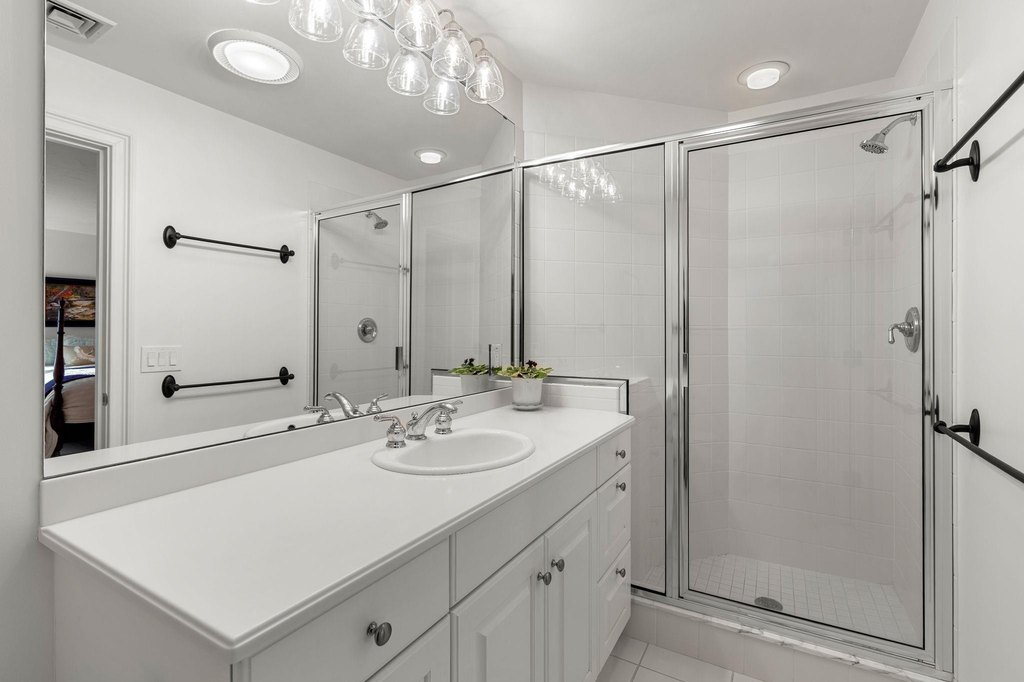 New Castle, New Hampshire, 03854, United States, 3 Bedrooms Bedrooms, ,3.5 BathroomsBathrooms,Residential,Forsale,2004717