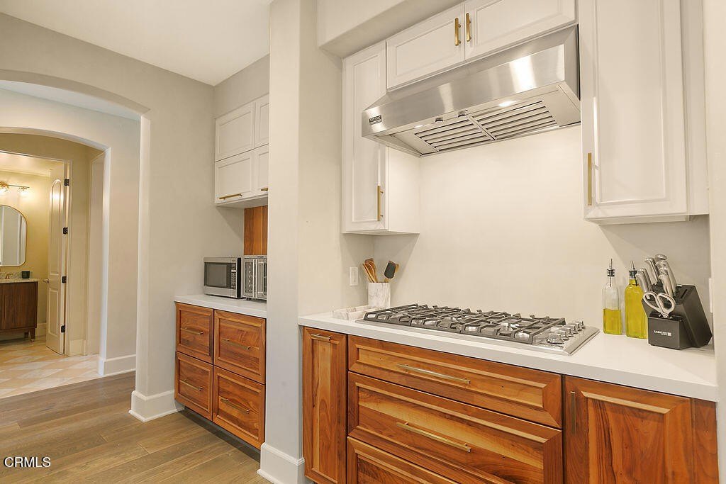 Thousand Oaks, California, 91362, United States, 4 Bedrooms Bedrooms, ,3.5 BathroomsBathrooms,Residential,Forsale,2004525