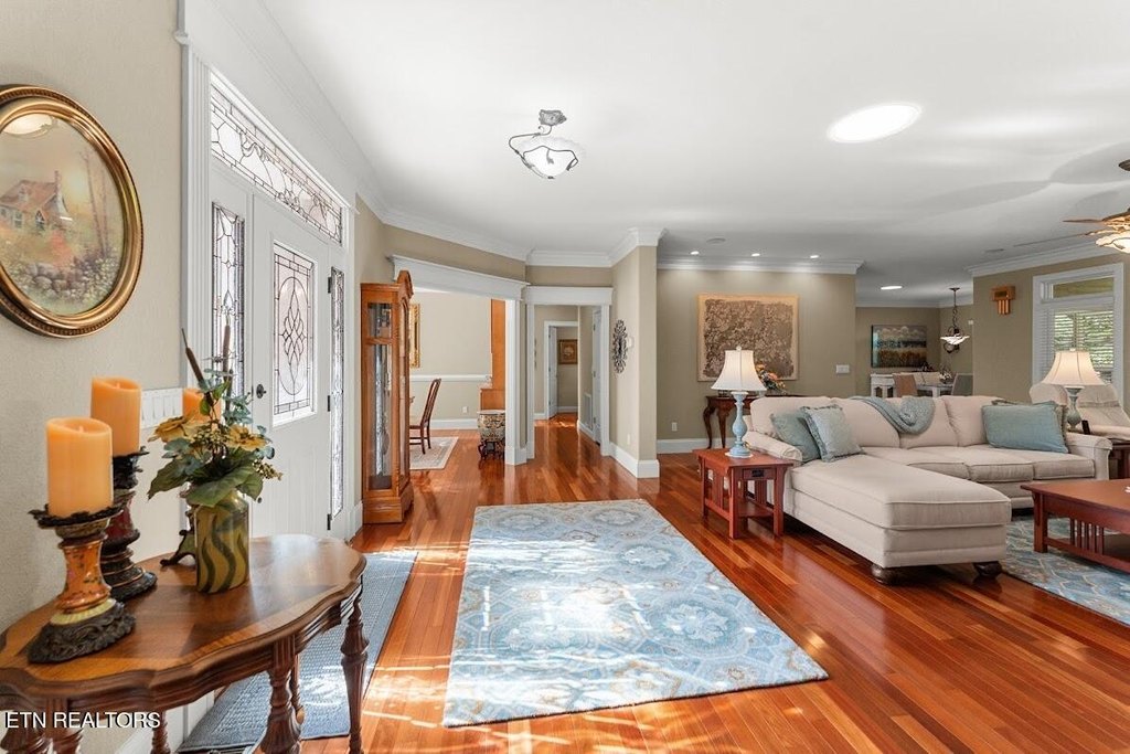 Crossville, Tennessee, 38558, United States, 3 Bedrooms Bedrooms, ,2.5 BathroomsBathrooms,Residential,Forsale,1968509