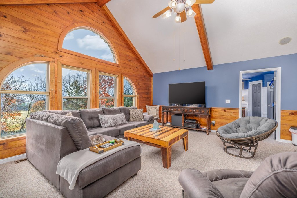 Talbott, Tennessee, 37877, United States, 5 Bedrooms Bedrooms, ,4.5 BathroomsBathrooms,Residential,Forsale,2002624