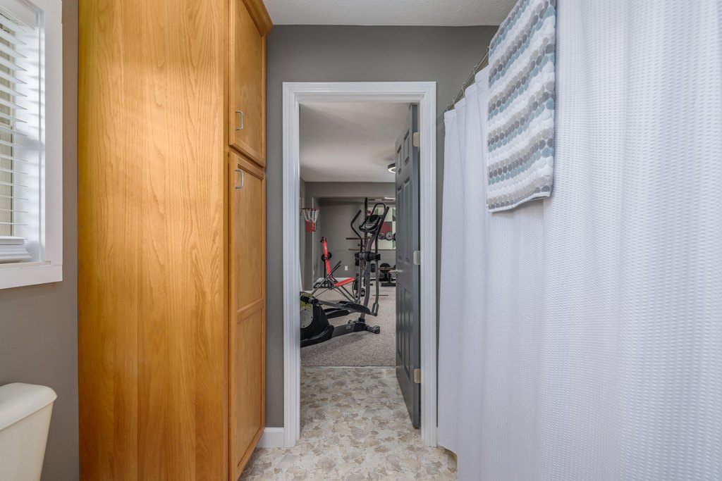 Talbott, Tennessee, 37877, United States, 5 Bedrooms Bedrooms, ,4.5 BathroomsBathrooms,Residential,Forsale,2002624