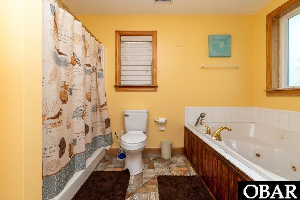 Hatteras, North Carolina, 27943, United States, 6 Bedrooms Bedrooms, ,5.5 BathroomsBathrooms,Residential,Forsale,2010254