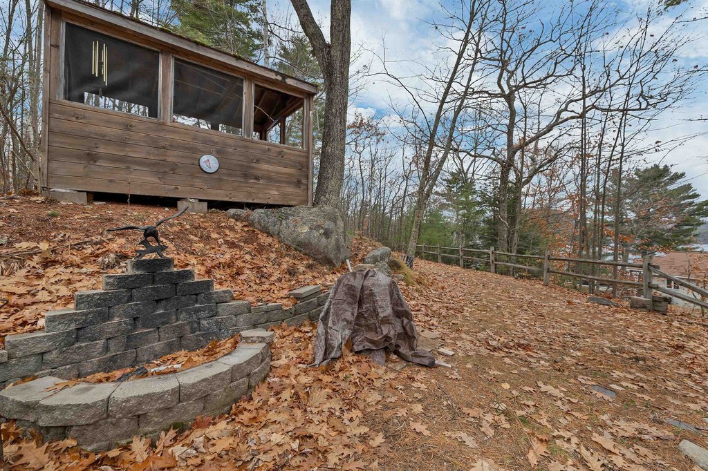 New Durham, New Hampshire, 03855, United States, 2 Bedrooms Bedrooms, ,1.5 BathroomsBathrooms,Residential,Forsale,2004713