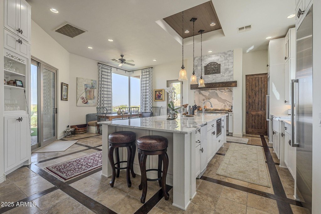 Gold Canyon, Arizona, 85118, United States, 5 Bedrooms Bedrooms, ,6 BathroomsBathrooms,Residential,Forsale,1953465