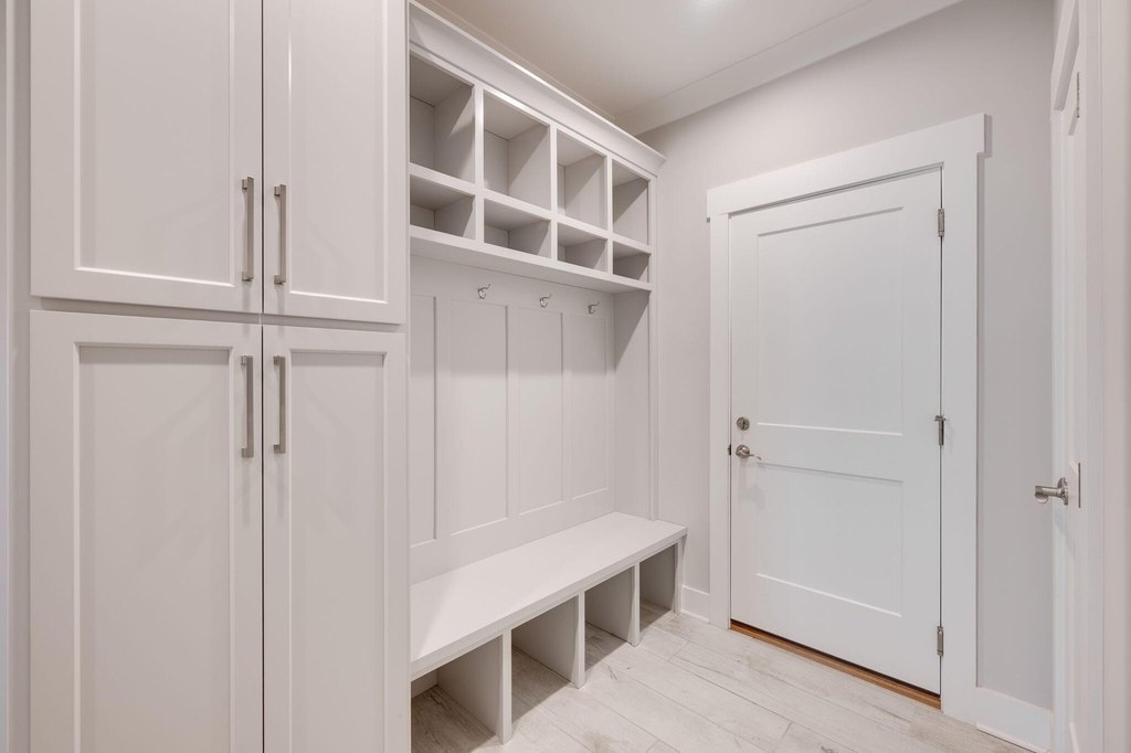 Apison, Tennessee, 37302, United States, 5 Bedrooms Bedrooms, ,4 BathroomsBathrooms,Residential,Forsale,1946774