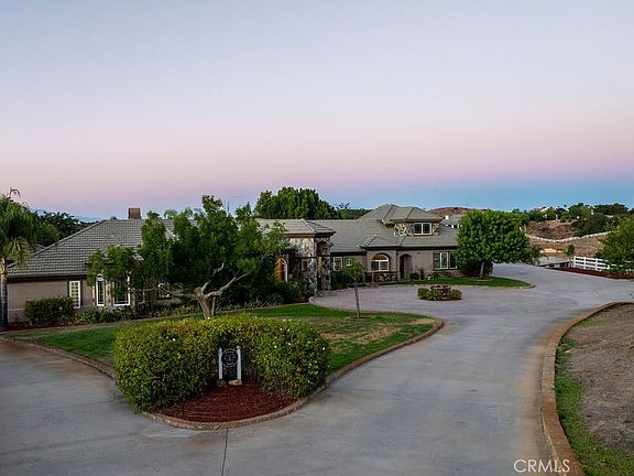 Murrieta, California, 92562, United States, 5 Bedrooms Bedrooms, ,5 BathroomsBathrooms,Residential,Forsale,2004225