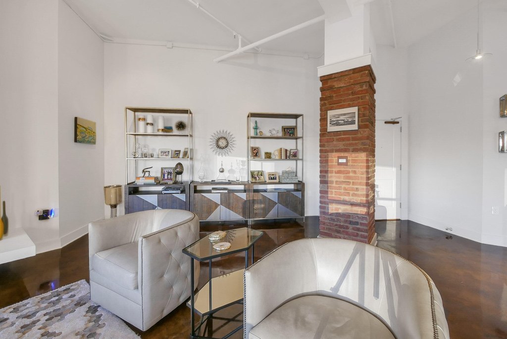 Chattanooga, Tennessee, 37402, United States, 2 Bedrooms Bedrooms, ,2 BathroomsBathrooms,Residential,Forsale,2004676