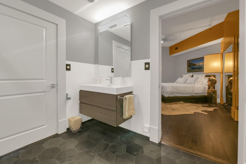 Chattanooga, Tennessee, 37402, United States, 2 Bedrooms Bedrooms, ,2 BathroomsBathrooms,Residential,Forsale,2004676