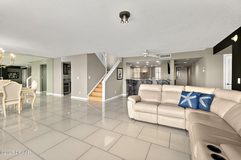 Daytona Beach Shores, Florida, 32118, United States, 3 Bedrooms Bedrooms, ,3 BathroomsBathrooms,Residential,Forsale,2007406